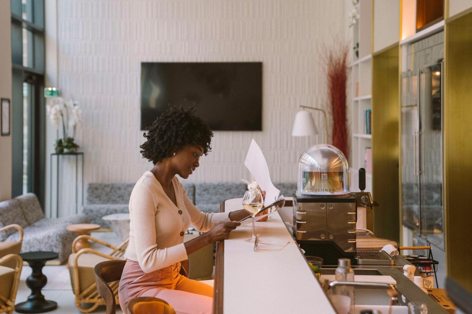 Hotel Yac Paris Clichy, A Member Of Radisson Individuals エクステリア 写真